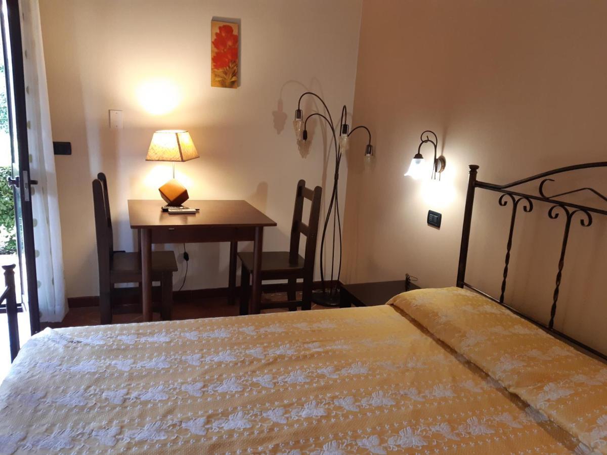 Agriturismo Il Pozzo Antico Mascali Exterior photo